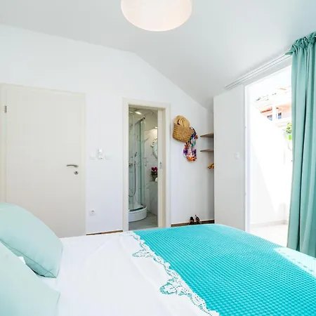 Jele 2 Guest house 3*